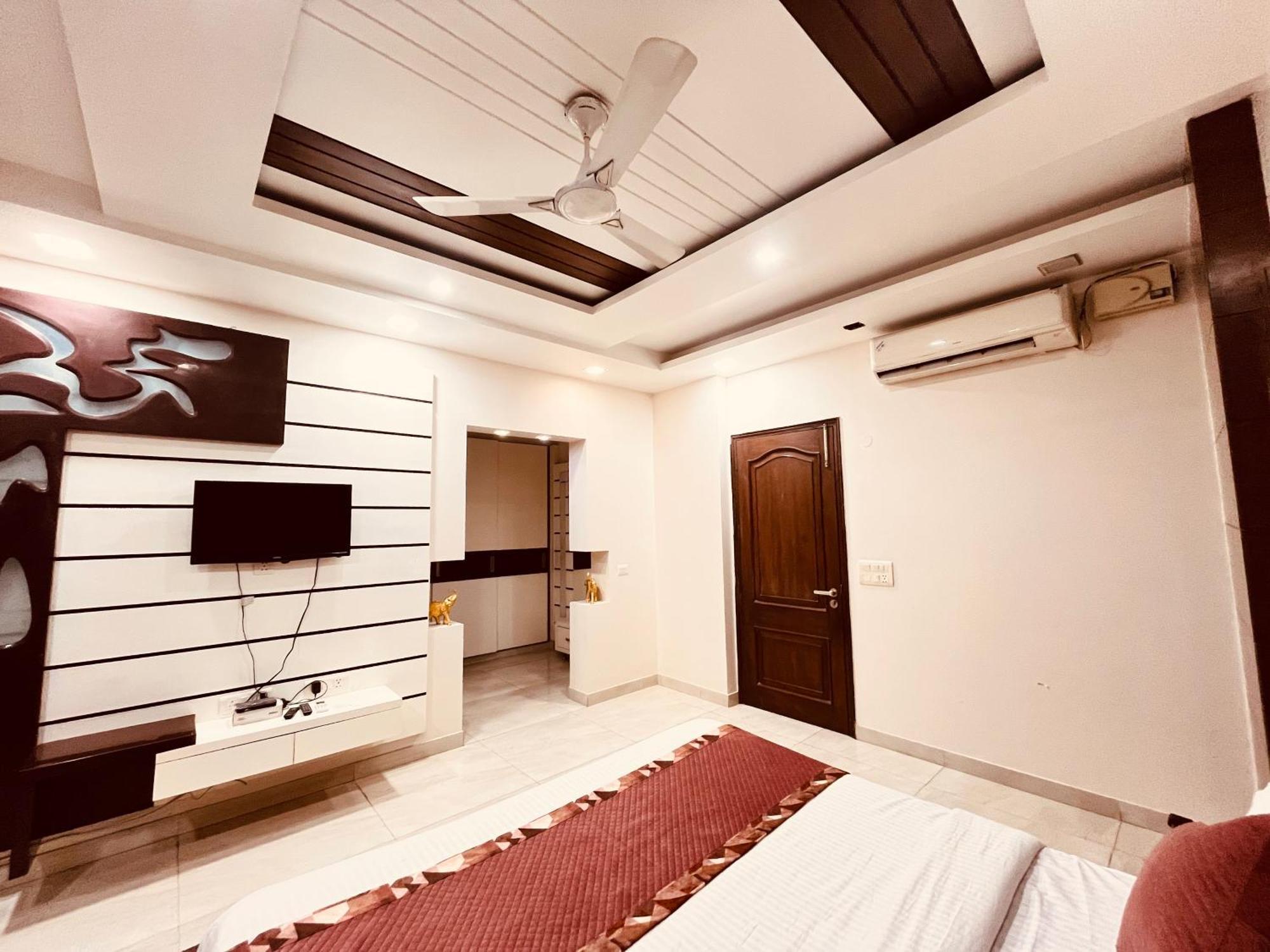 South Inn - Green Park Near Hauz Khas South Delhi New Delhi Exterior photo